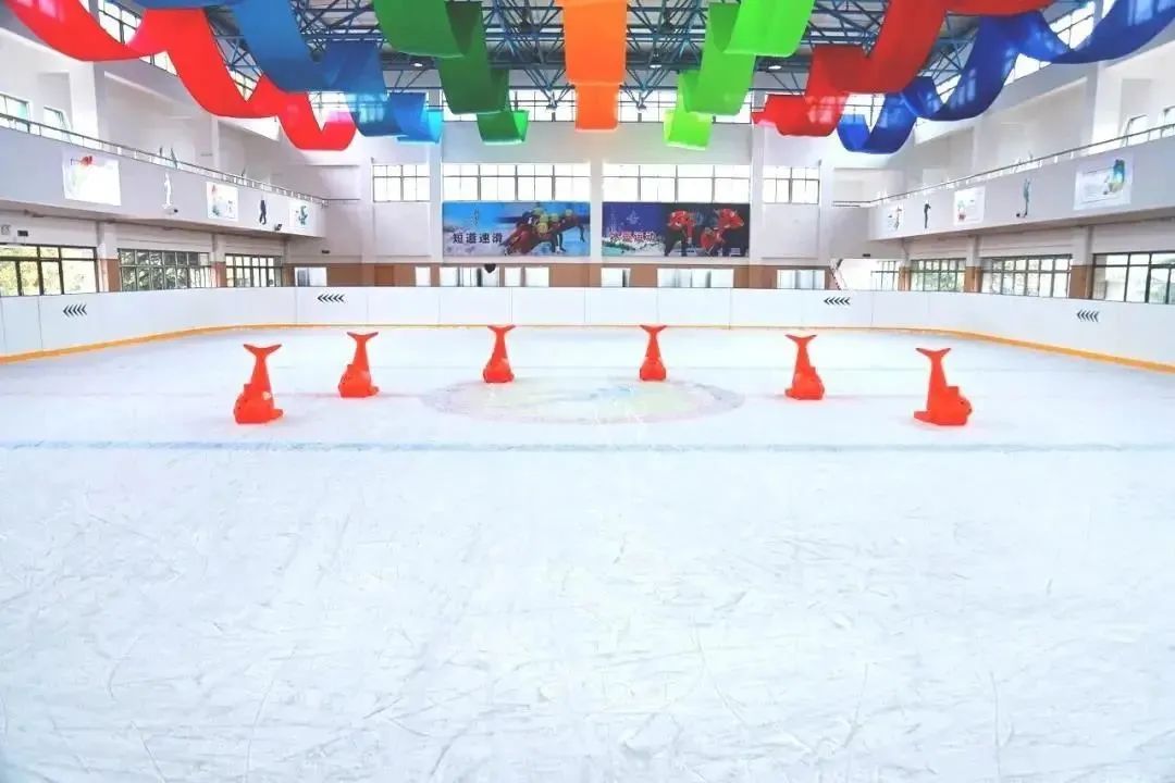 滑冰场3.jpg